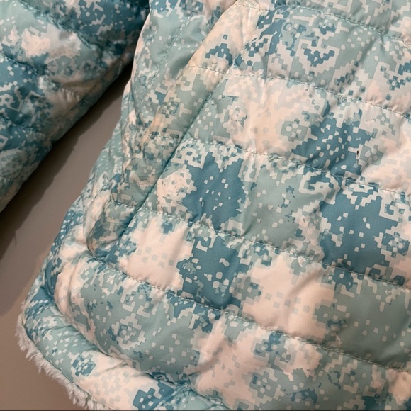 THE NORTH FACE GIRLS FROZEN REVERSIBLE MOSSBUD SWIRL JACKET XL (18) - Picture 5 of 12